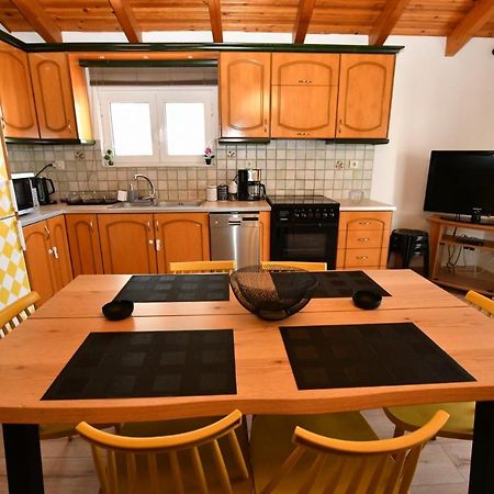 Downtown Loft Διαμέρισμα Αίγιο Εξωτερικό φωτογραφία