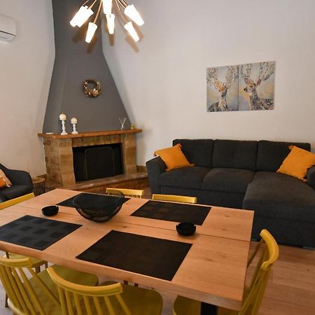Downtown Loft Διαμέρισμα Αίγιο Εξωτερικό φωτογραφία