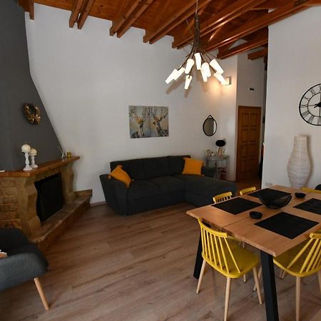 Downtown Loft Διαμέρισμα Αίγιο Εξωτερικό φωτογραφία