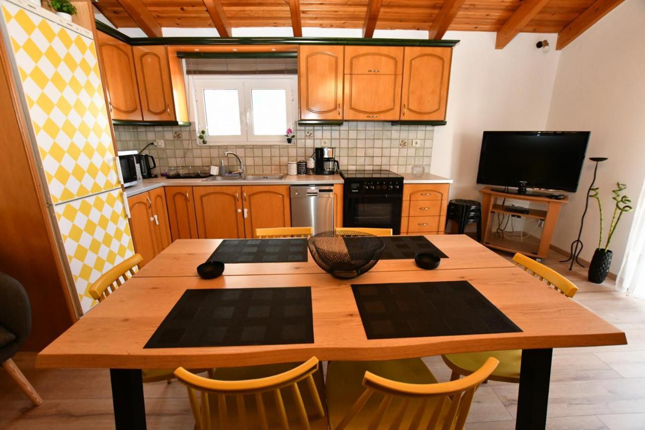 Downtown Loft Διαμέρισμα Αίγιο Εξωτερικό φωτογραφία