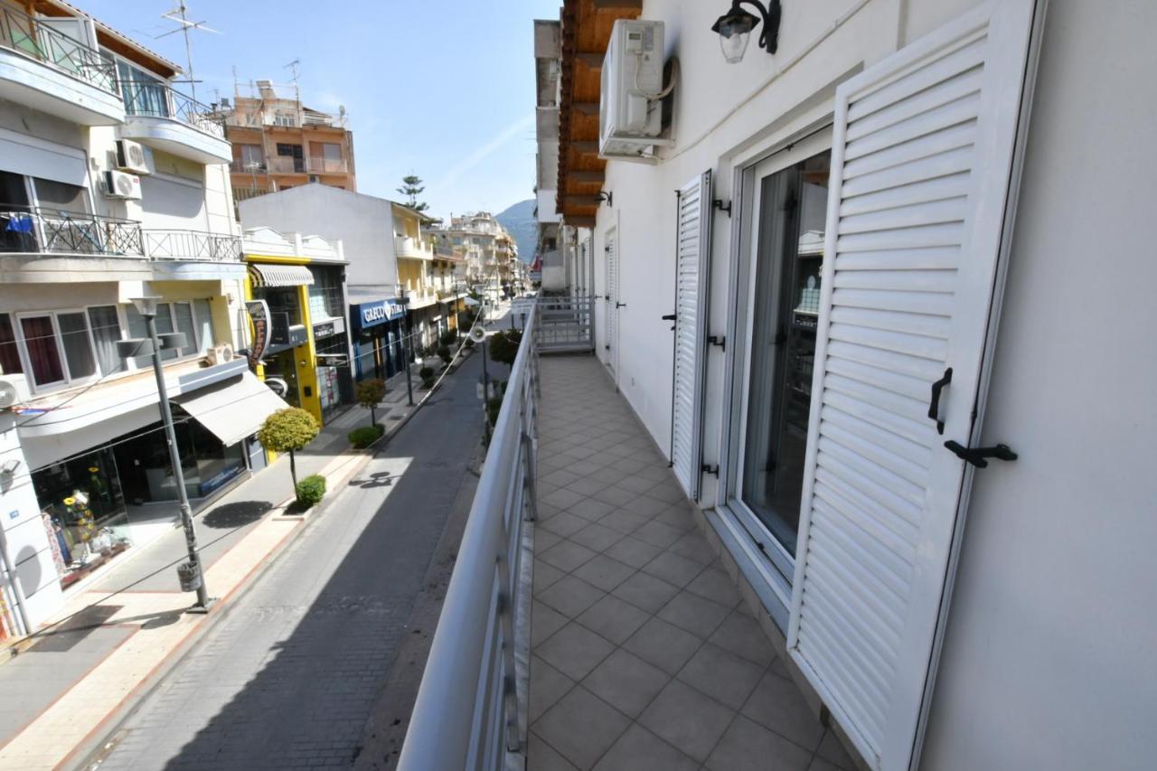 Downtown Loft Διαμέρισμα Αίγιο Εξωτερικό φωτογραφία